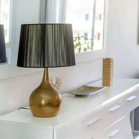 Apartamento Iva Moderno Com Piscina Apartamento