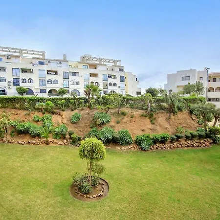 Apartamento Iva Moderno Com Piscina Αλμπουφέιρα